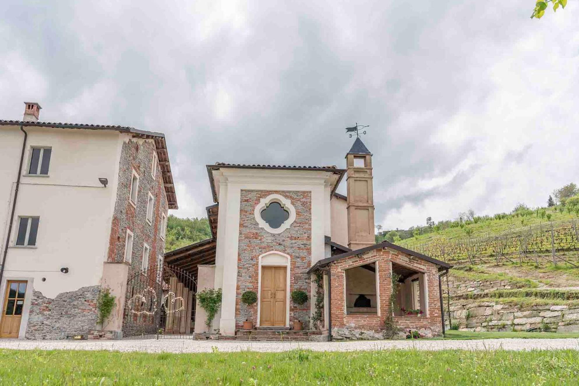 Tenuta Armonia Clavesana Exteriör bild